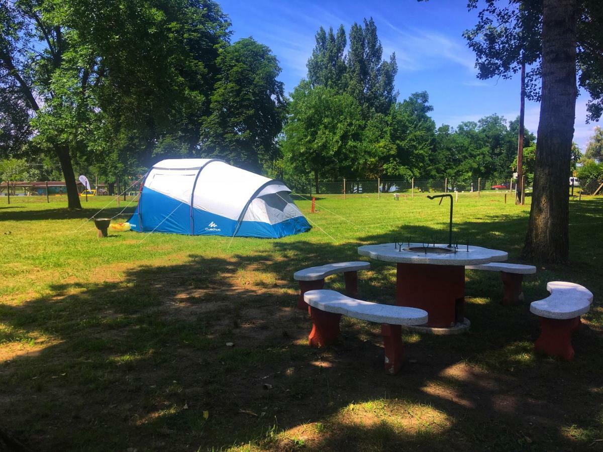 Tóparti Camping Tiszafüred Kültér fotó